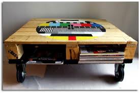Mesa con divisiones a 35.000.- 